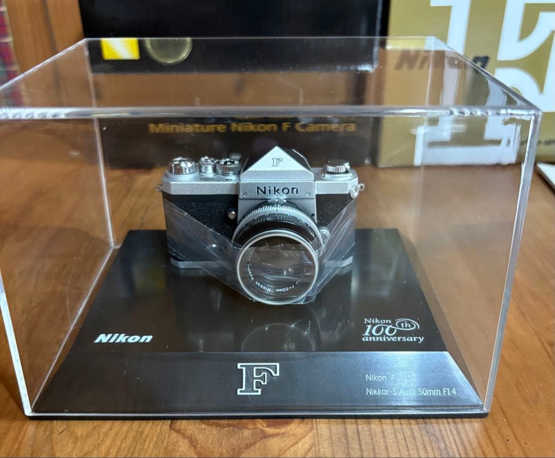 【未使用】Nikon 100周年記念 ニコンFミニチュアカメラ S=1/2