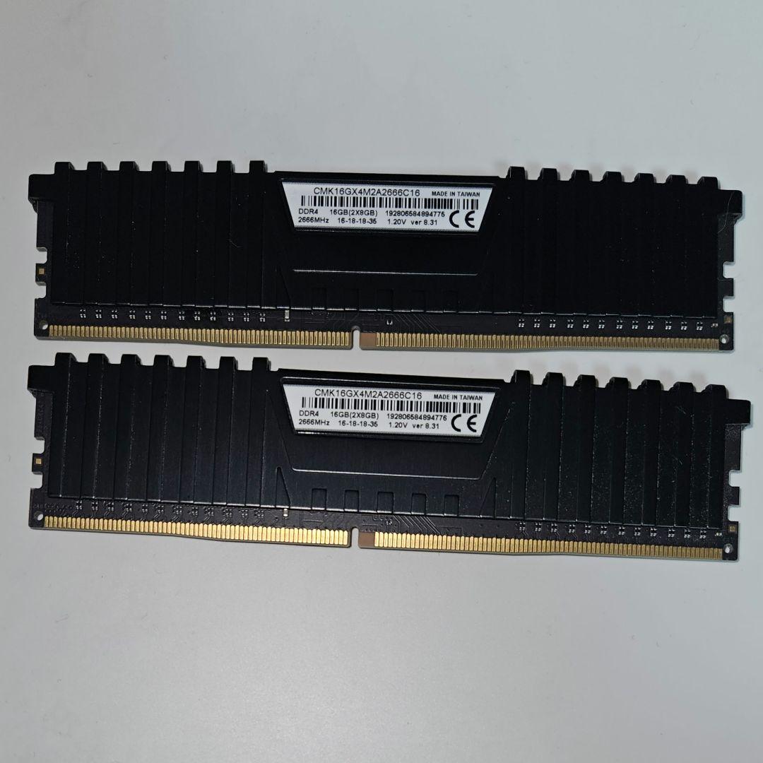CMK16GX4M2A2666C16 コルセア