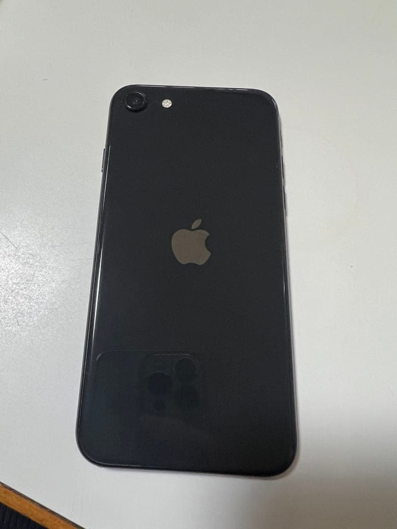 iPhoneSE 第二世代　ブラック　128GB