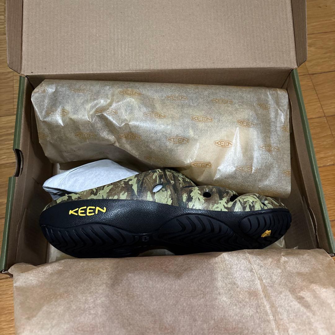 KEEN YOGUI ARTS サンダル Camo Green 27cm