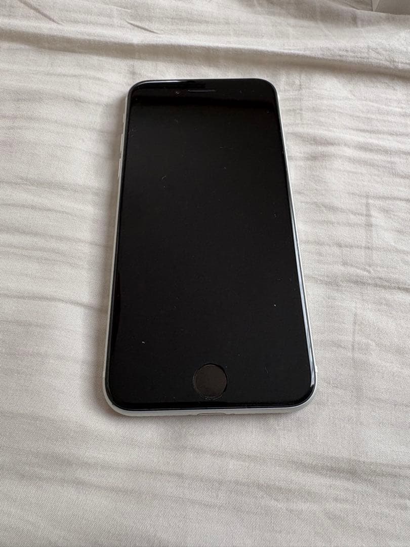 iPhone SE (第2世代) SIMフリー　256GB ホワイト