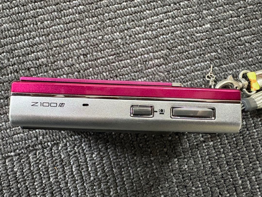 デジタルカメラ FUJIFILM FINEPIX Z100