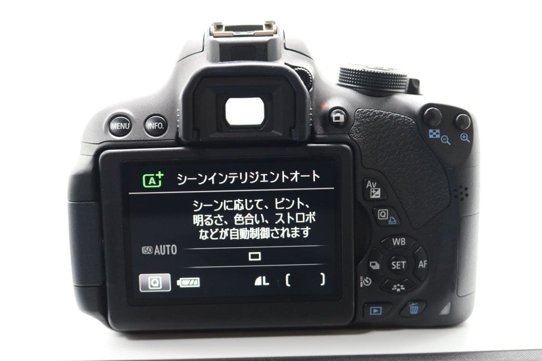 超美品ですが訳あり 【Canon EOS Kiss X7i ダブルレンズセット】