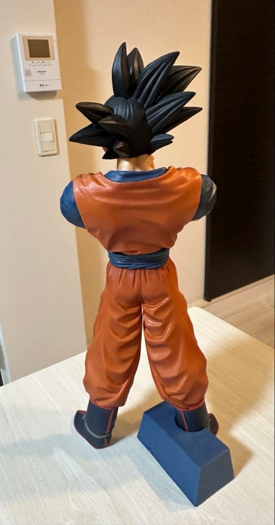 最安値美品　一番くじ　ストロングチェインズ　D賞　孫悟空　フィギュア　国内正規品