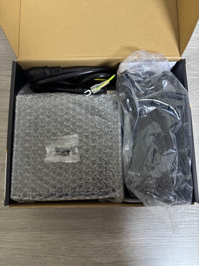 玄人志向　電源［850W /ATX /Gold］ KRPW-GA850W