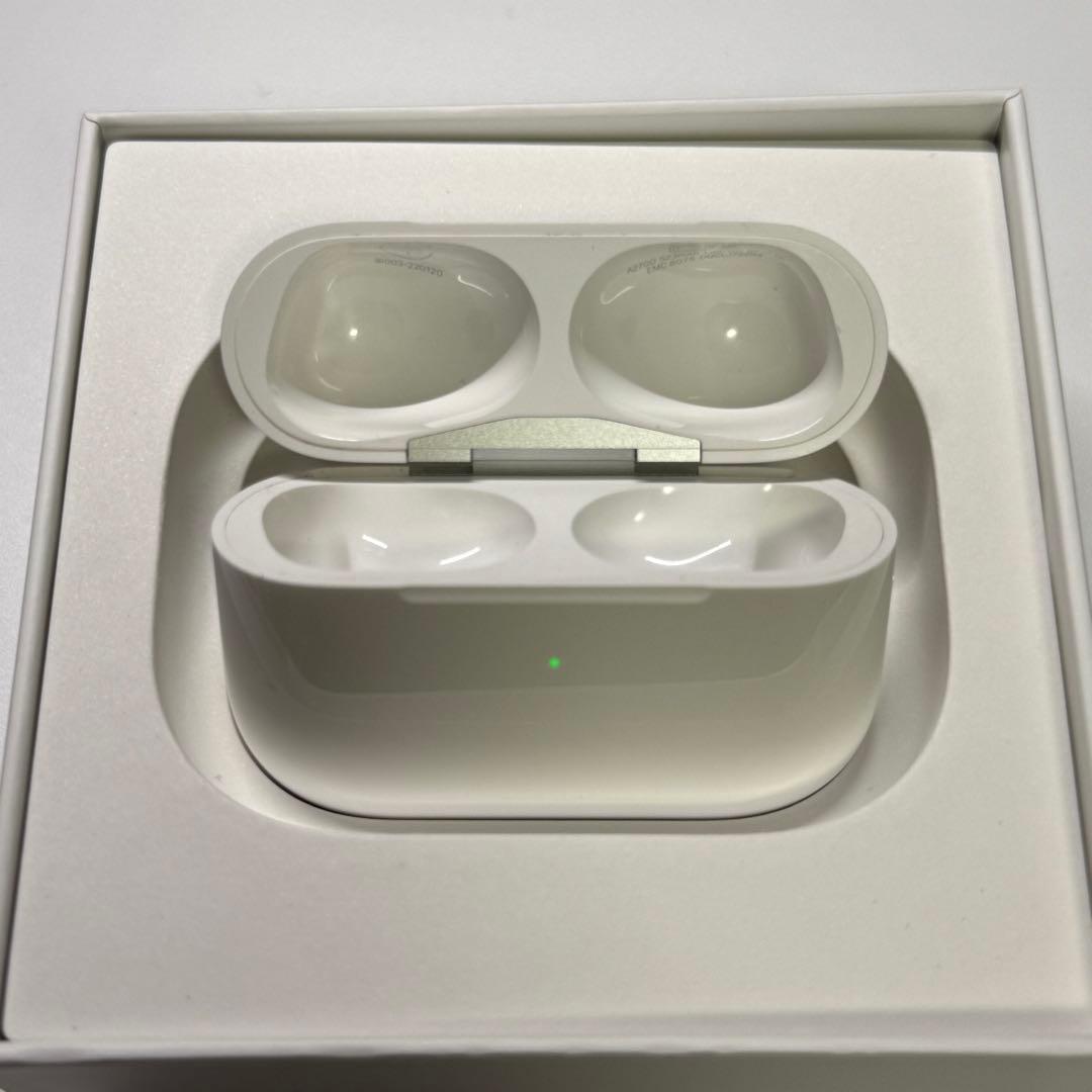 AirPods Pro2 第二世代　本体 付属品完備　充電ケーブル未使用