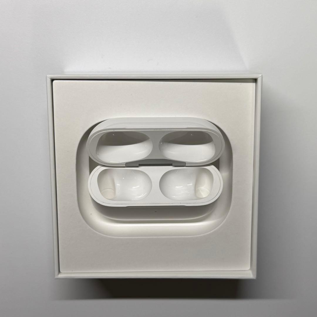 AirPods Pro2 第二世代　本体 付属品完備　充電ケーブル未使用