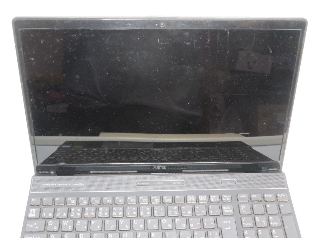 ジャンク◆富士通ノートパソコン FMV LIFEBOOK AH77/B3
