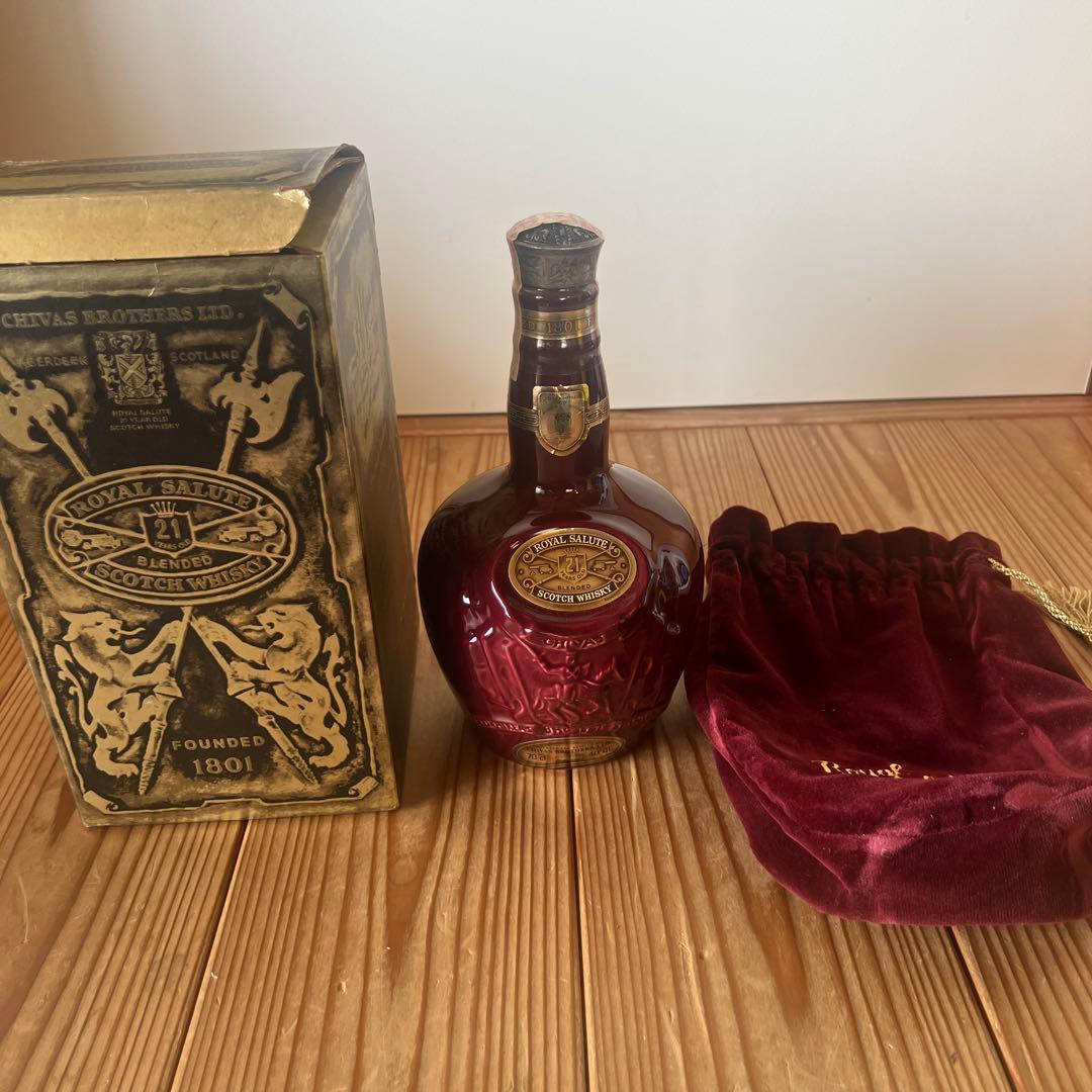 CHIVAS  SALUTE 21年もの　スコッチウィスキー