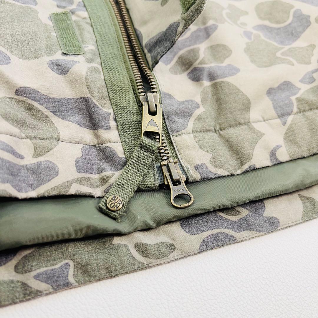 2541【美品】バートン スノボウェア ジャケット レディース 迷彩 カモフラ