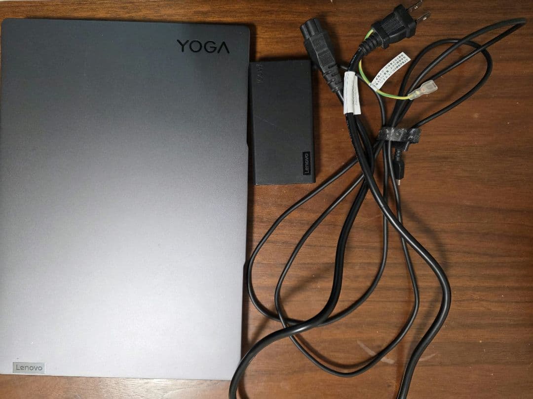 Lenovo Yoga Pro 7i Gen 8 14.5型 ノートパソコン