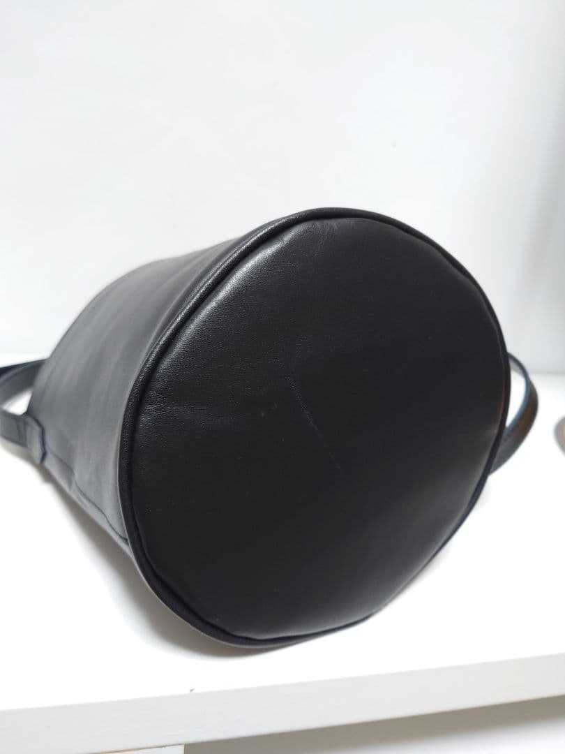 未使用級✨パーマネントエイジ 北欧暮らしの道具店 バケツ型レザーショルダーバッグ