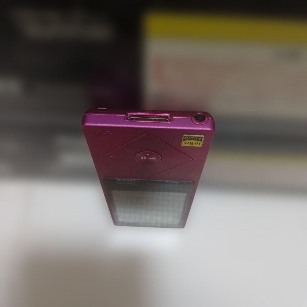 ソニー　ウォークマン　NW-A26 32GB ピンク 中古 イヤホン付き