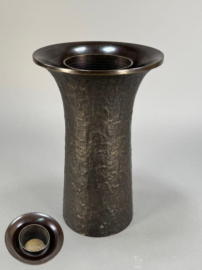 いけばな池坊　松月堂古流　伝統生け花　銅花器　花瓶　剣山た付き