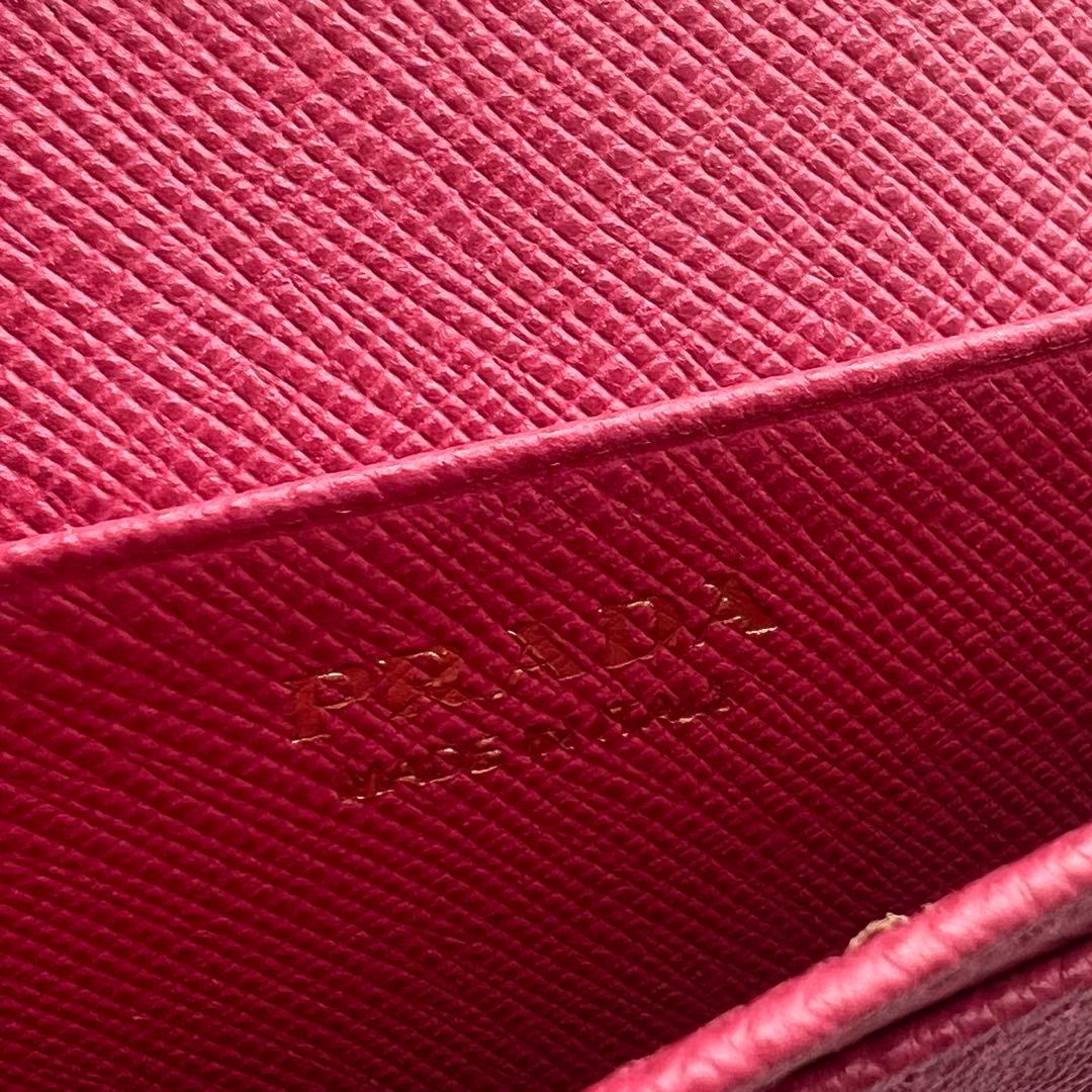 327 美品 PRADA プラダ 名刺入れ カードケース 財布
