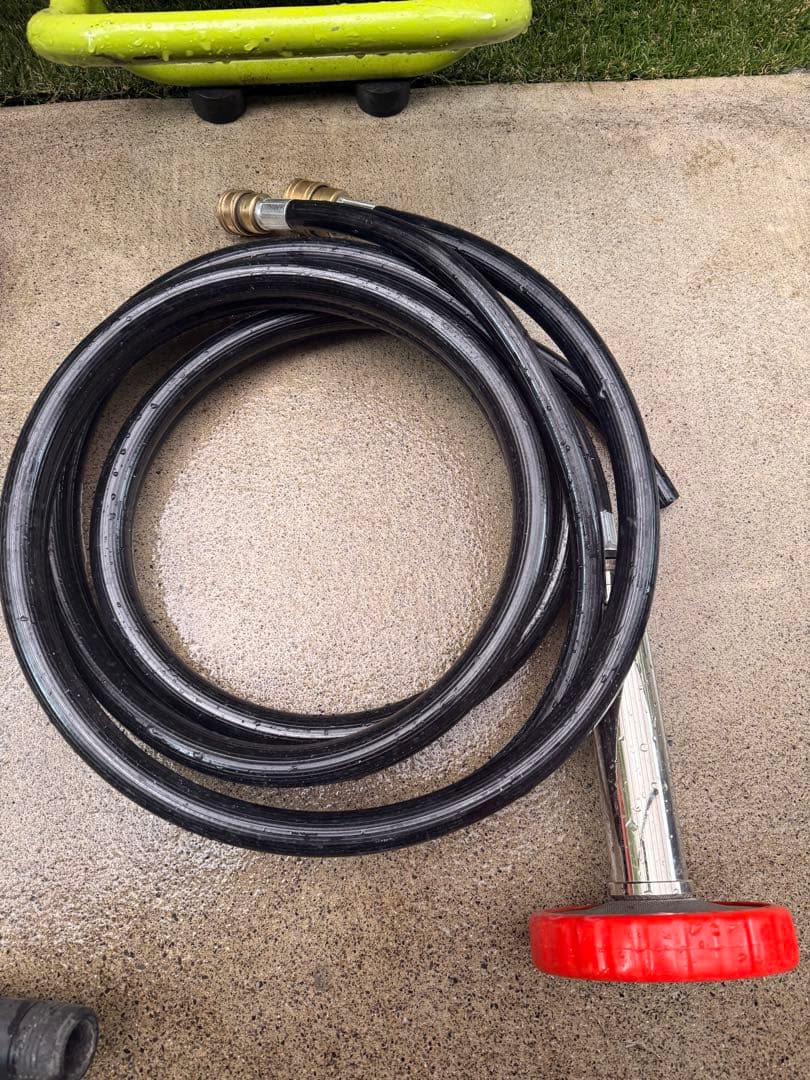 MTウォッシュマン 高圧洗浄機本体と付属品