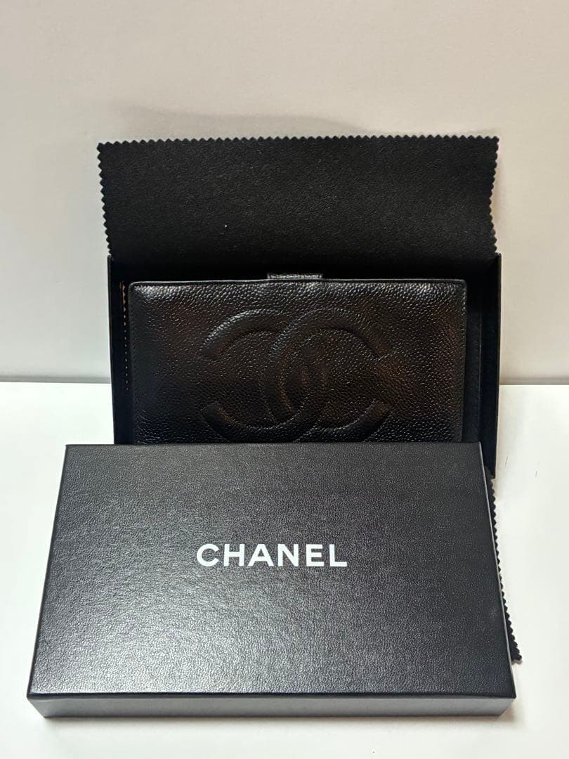 シャネル ココマーク CHANEL キャビアスキン 長財布 訳あり