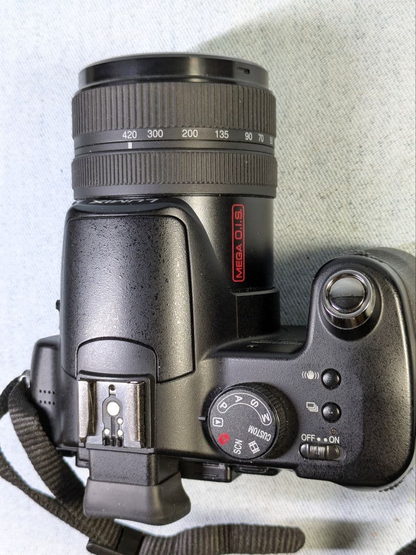 【古いけどキレイ】⚫PanasonicデジタルカメラLUMIX FZ50