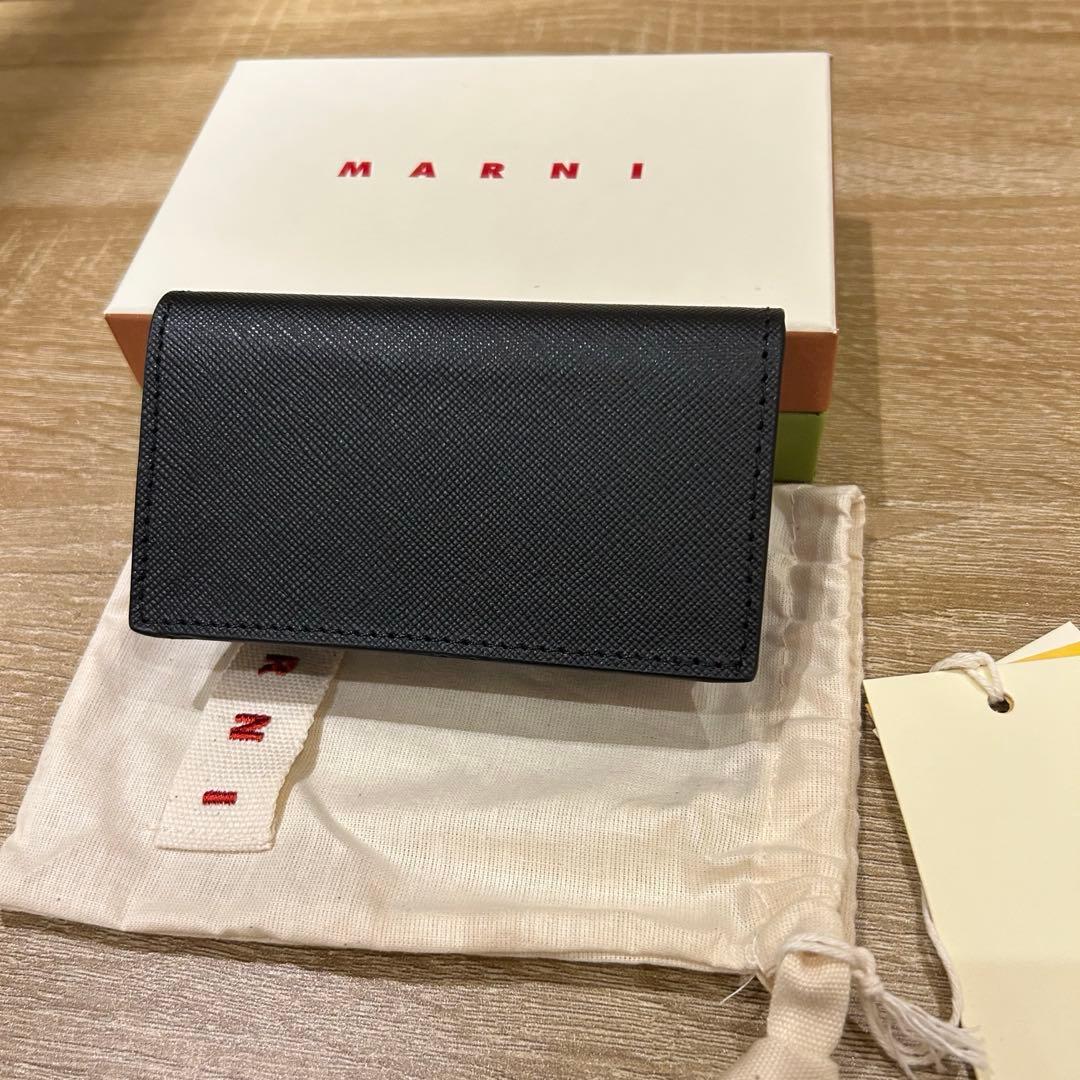 MARNI マルニ　名刺入れ　カードケース