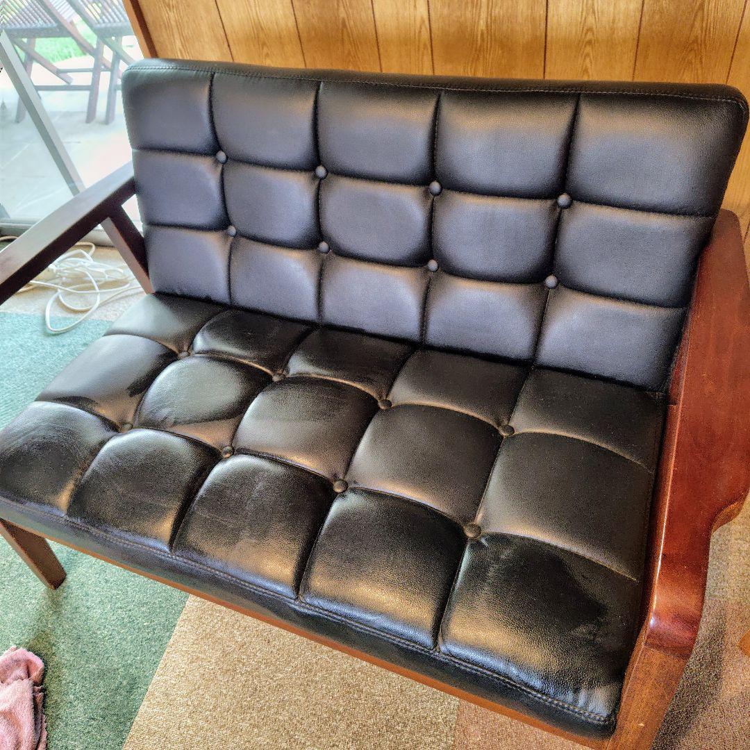 黒色合成皮革2人掛けソファ