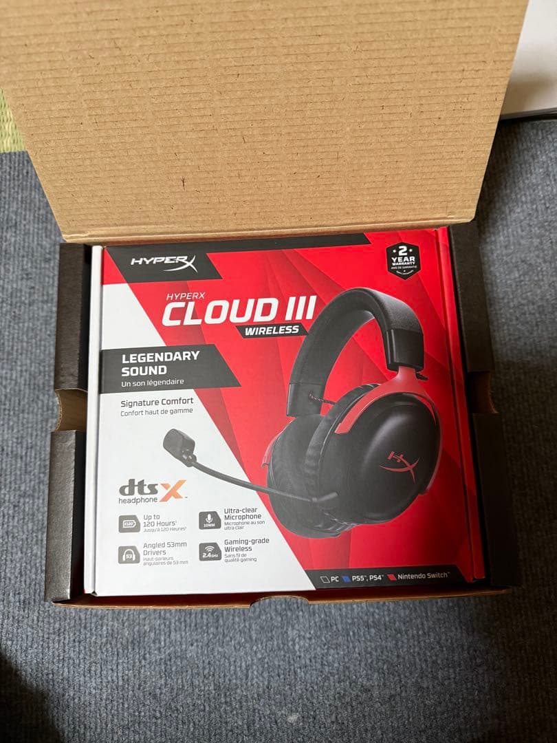 ヘッドホン HyperX Cloud III Wireless