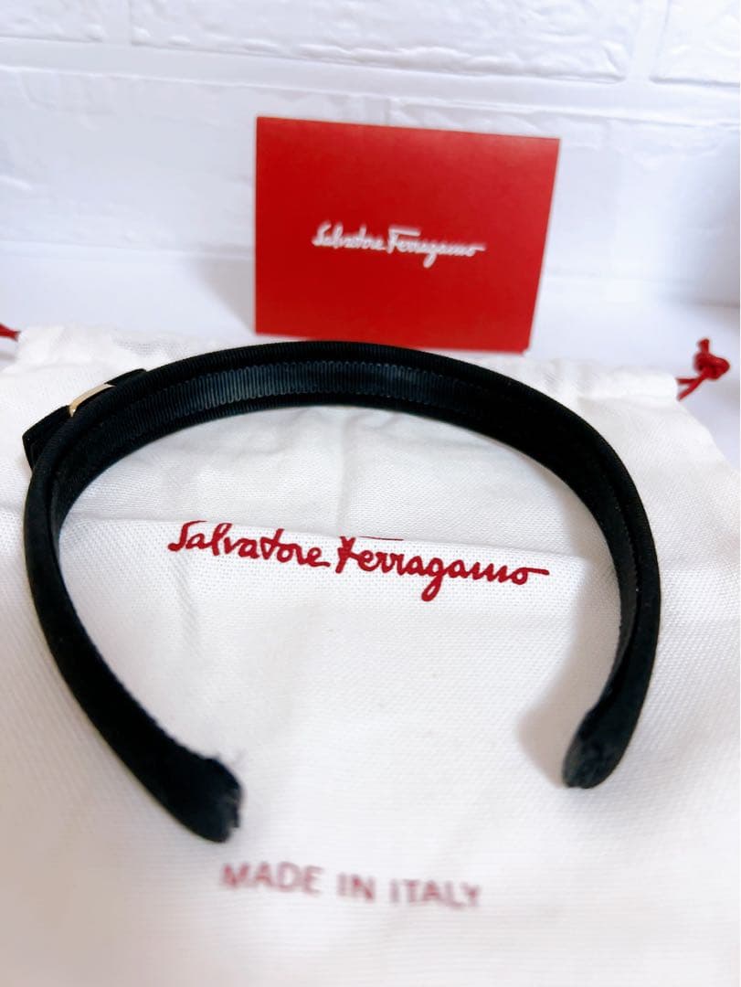 サルヴァトーレフェラガモ Salvatore Ferragamo カチューシャ
