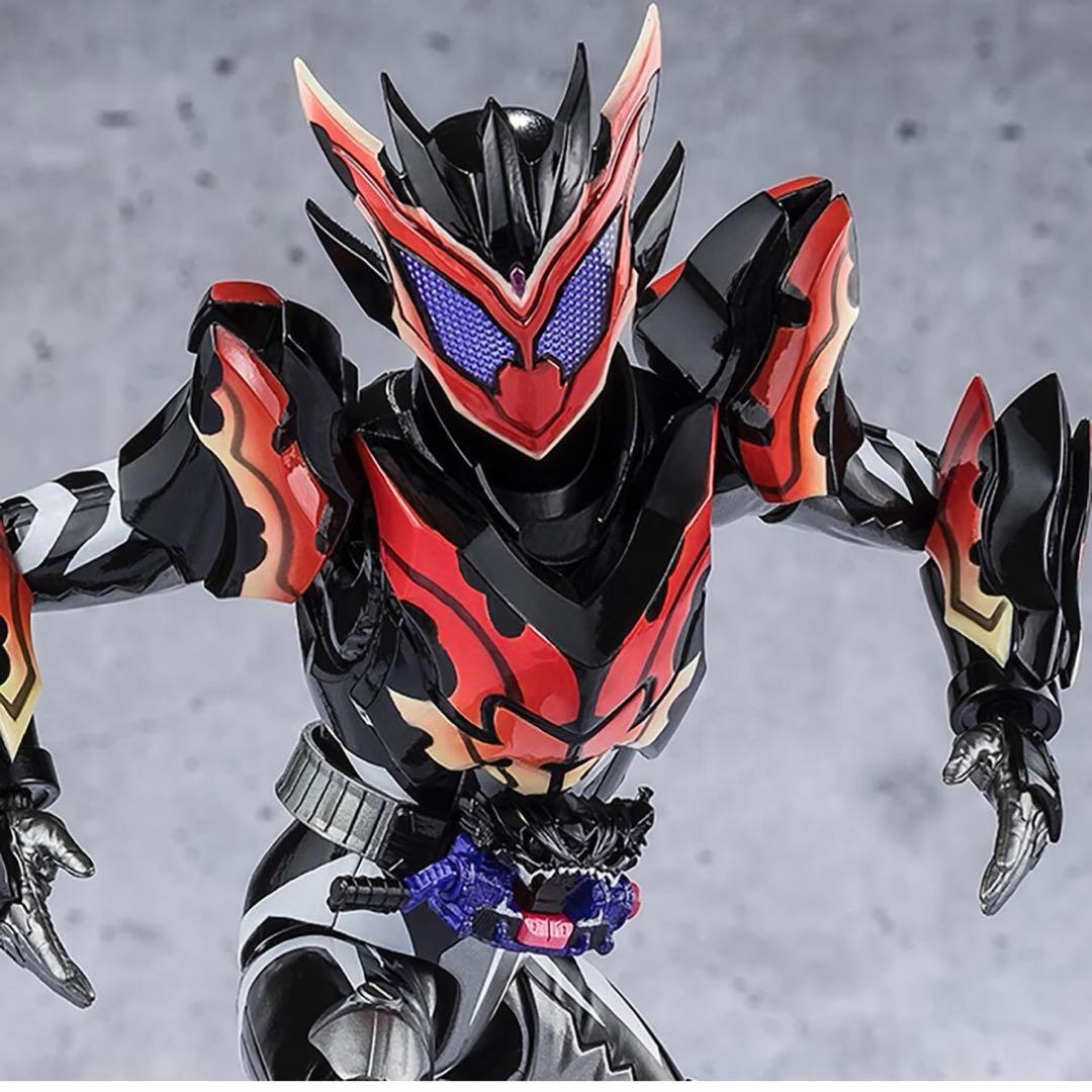 最終値下げS.H.Figuarts仮面ライダービターガヴ　スパーキングミフォーム
