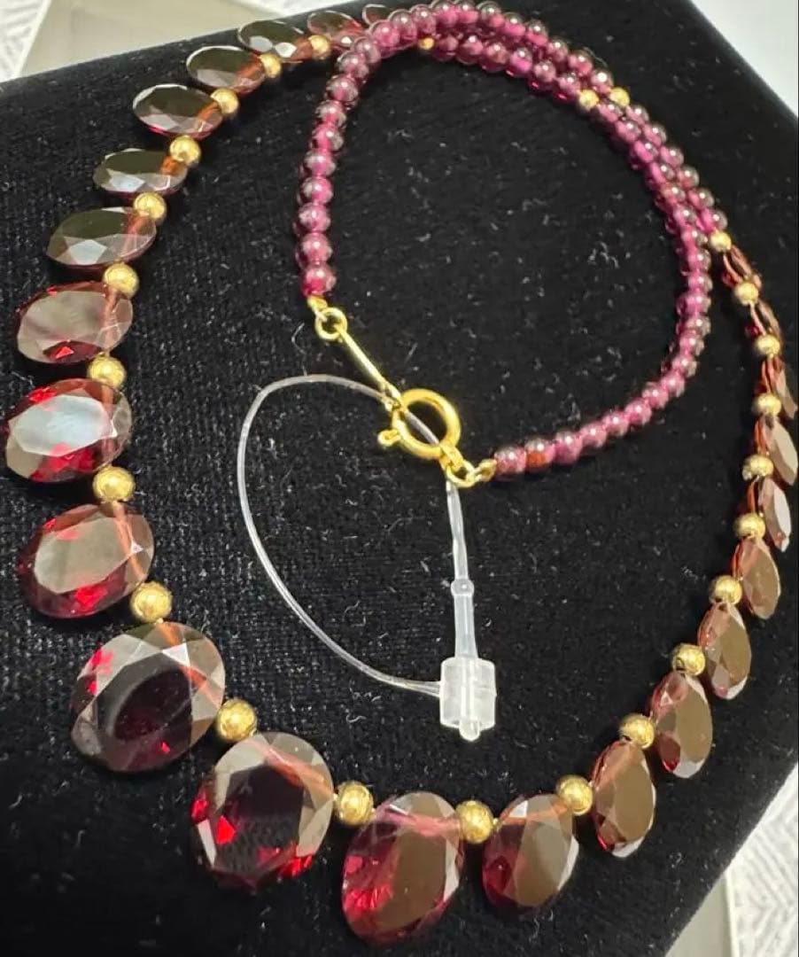 K18 天然ガーネットネックレスとピアスセット