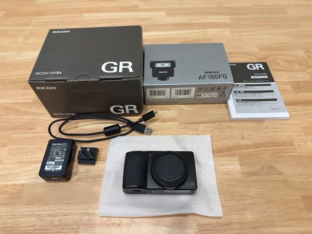 リコー GR Ⅲ x 【極美品】