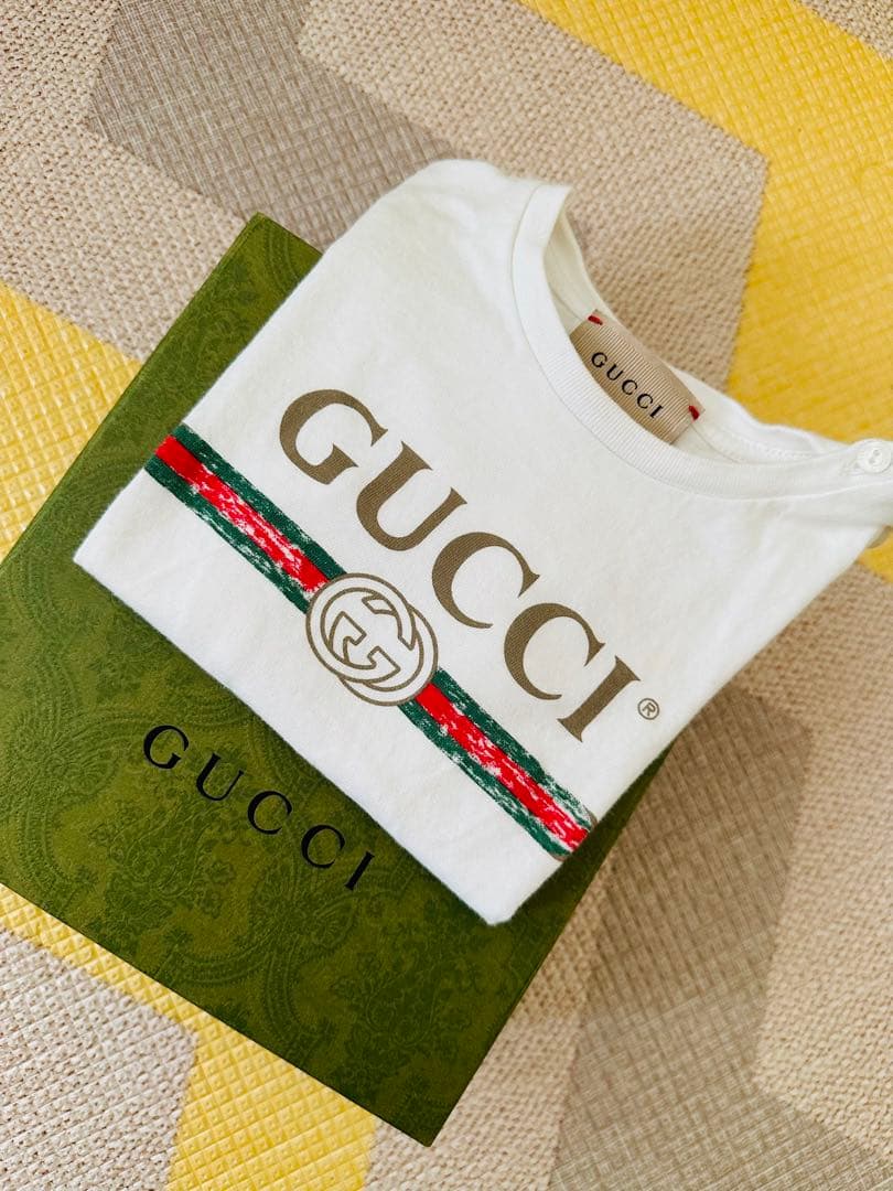GUCCI ホワイト Tシャツ 80センチ