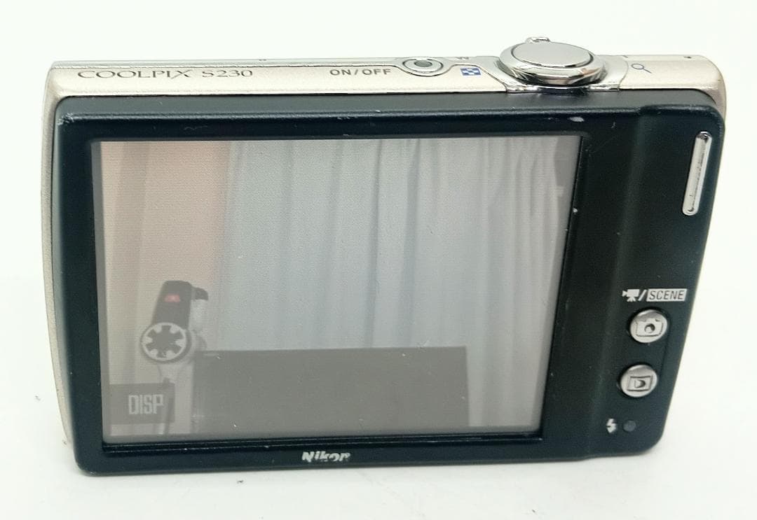Nikon COOLPIX S230 デジタルカメラ Silver 充電器付き