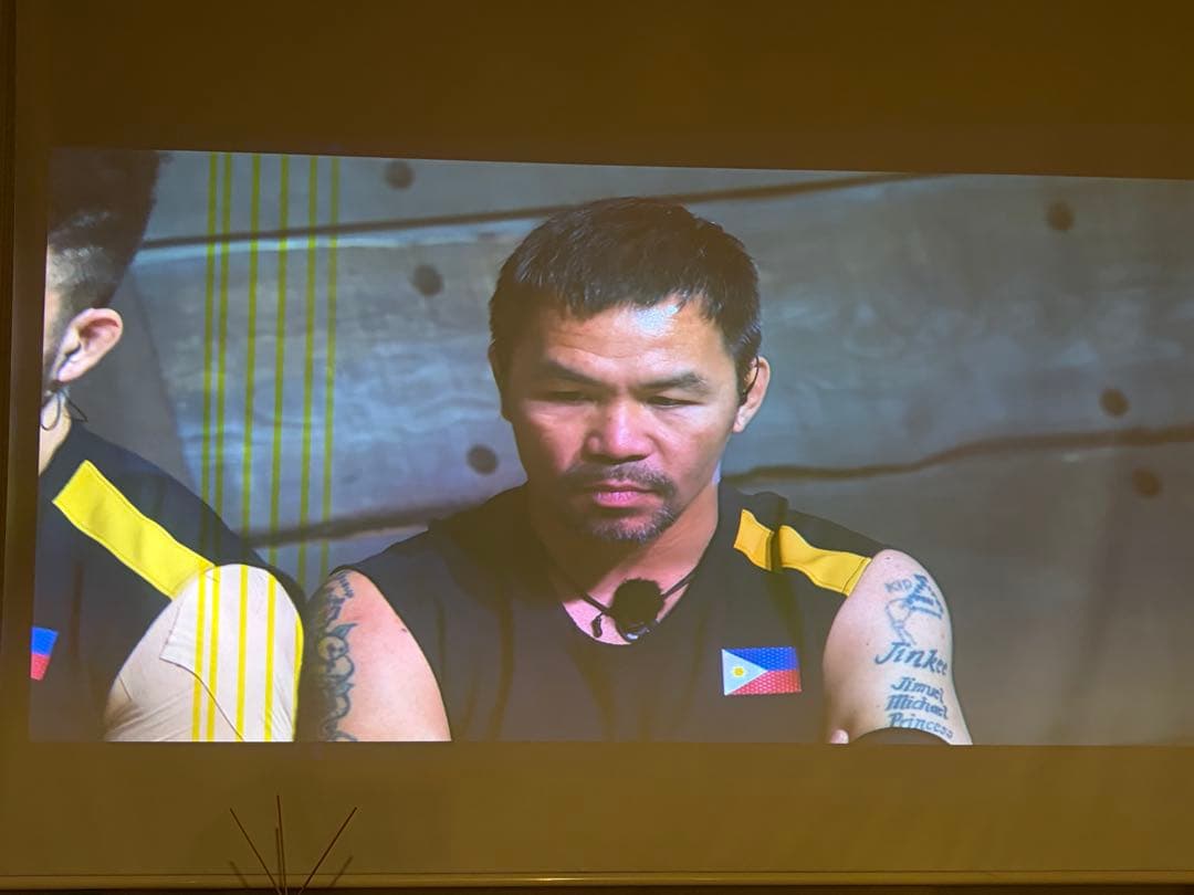 EPSONプロジェクター フルHD EH-TW6700W 訳あり