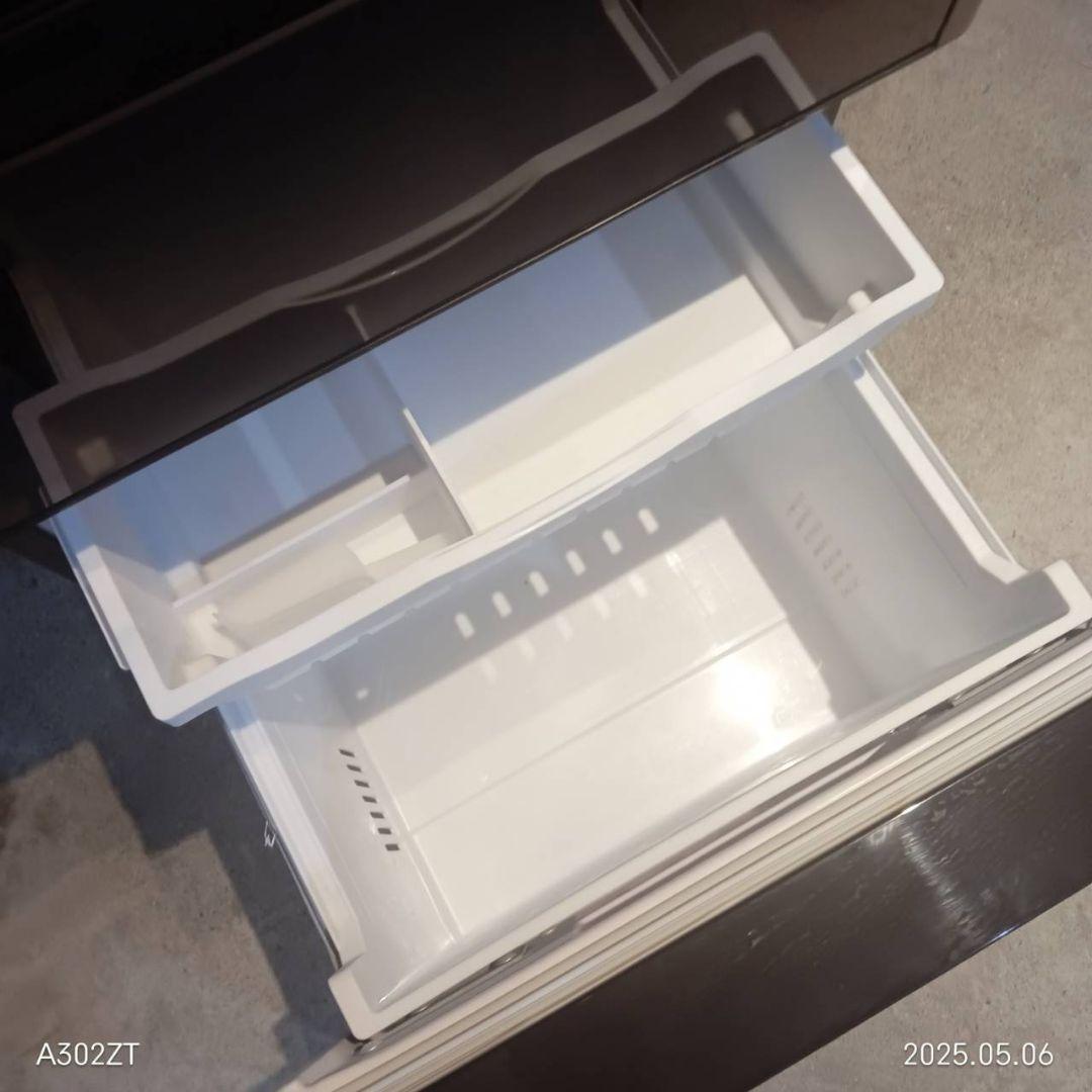 019　送料設置無料　神奈川限定配送　日立　大型冷蔵庫　315L