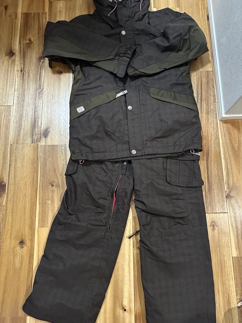 ESTIVO⭐️ボードウェア⭐️ダークブラウン⭐️レディース⭐️sizeM