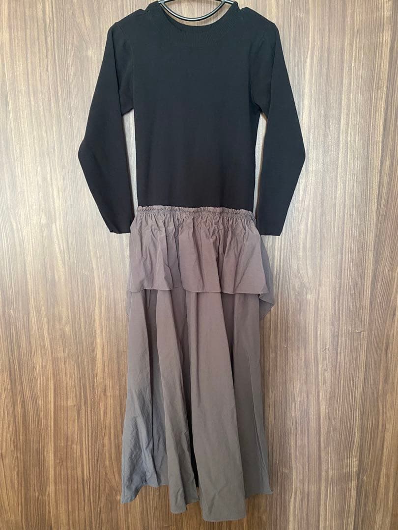 ビアズリー ペプラムニットコンビワンピース 2024年