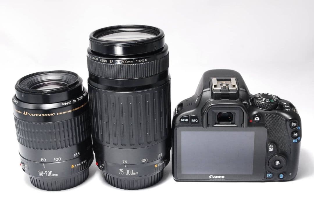 ⭐️Wレンズセット⭐️Canon Kiss X7一眼レフカメラ シャッター数少