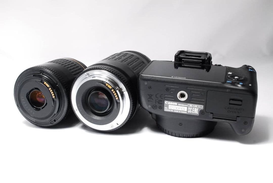 ⭐️Wレンズセット⭐️Canon Kiss X7一眼レフカメラ シャッター数少