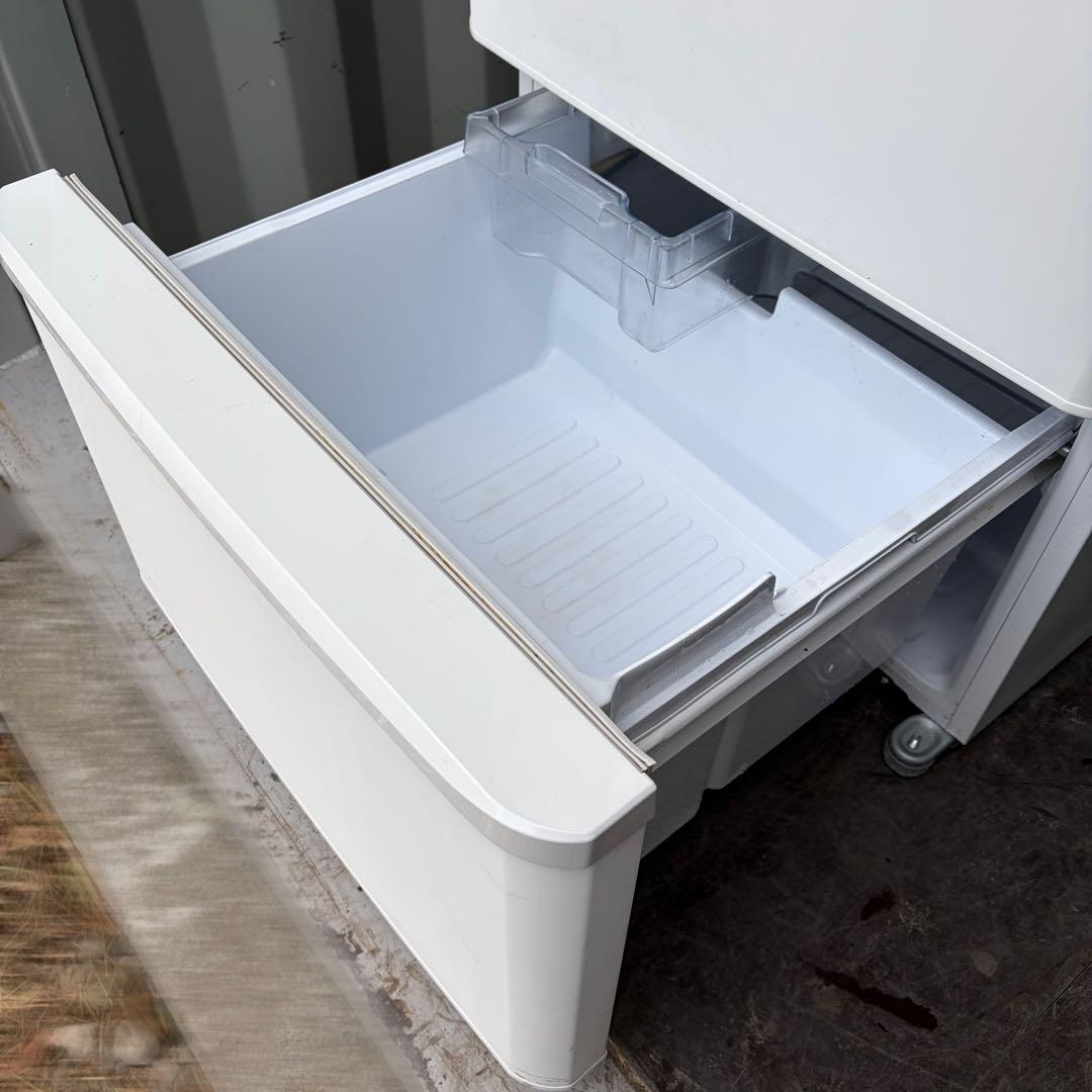 運搬取付無料！超美品マットオフホワイト純正SHARP清潔スリム冷蔵庫！完動品！