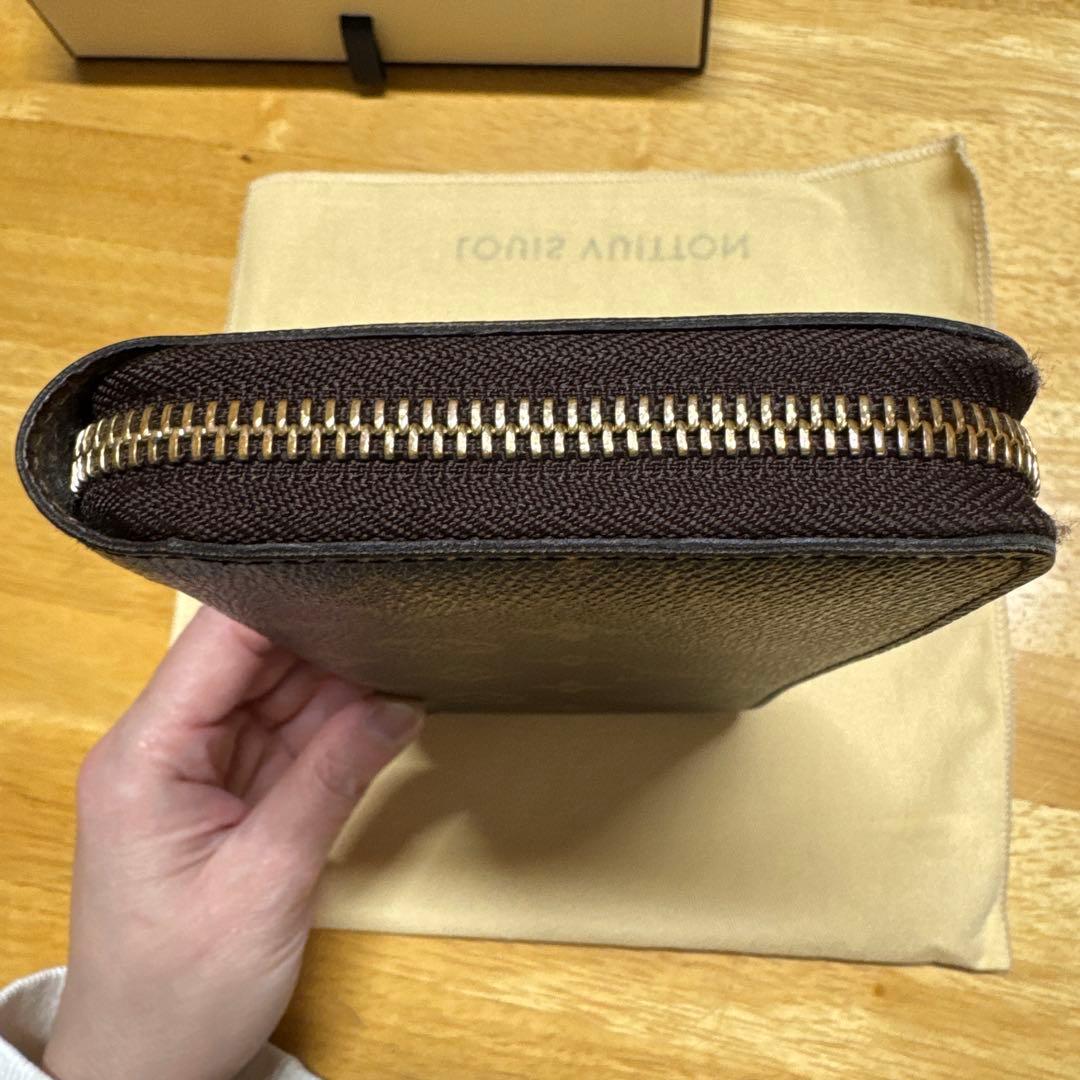 ✨美品✨ルイヴィトン モノグラムジッピーウォレット長財布