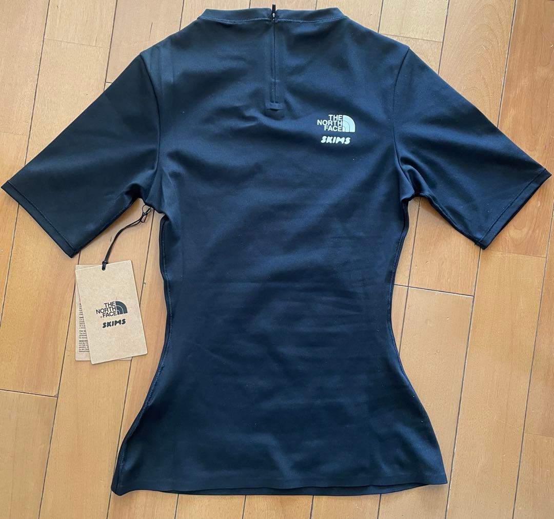 新品タグ付き THE NORTH FACE X SKIMS トップス 黒 XS