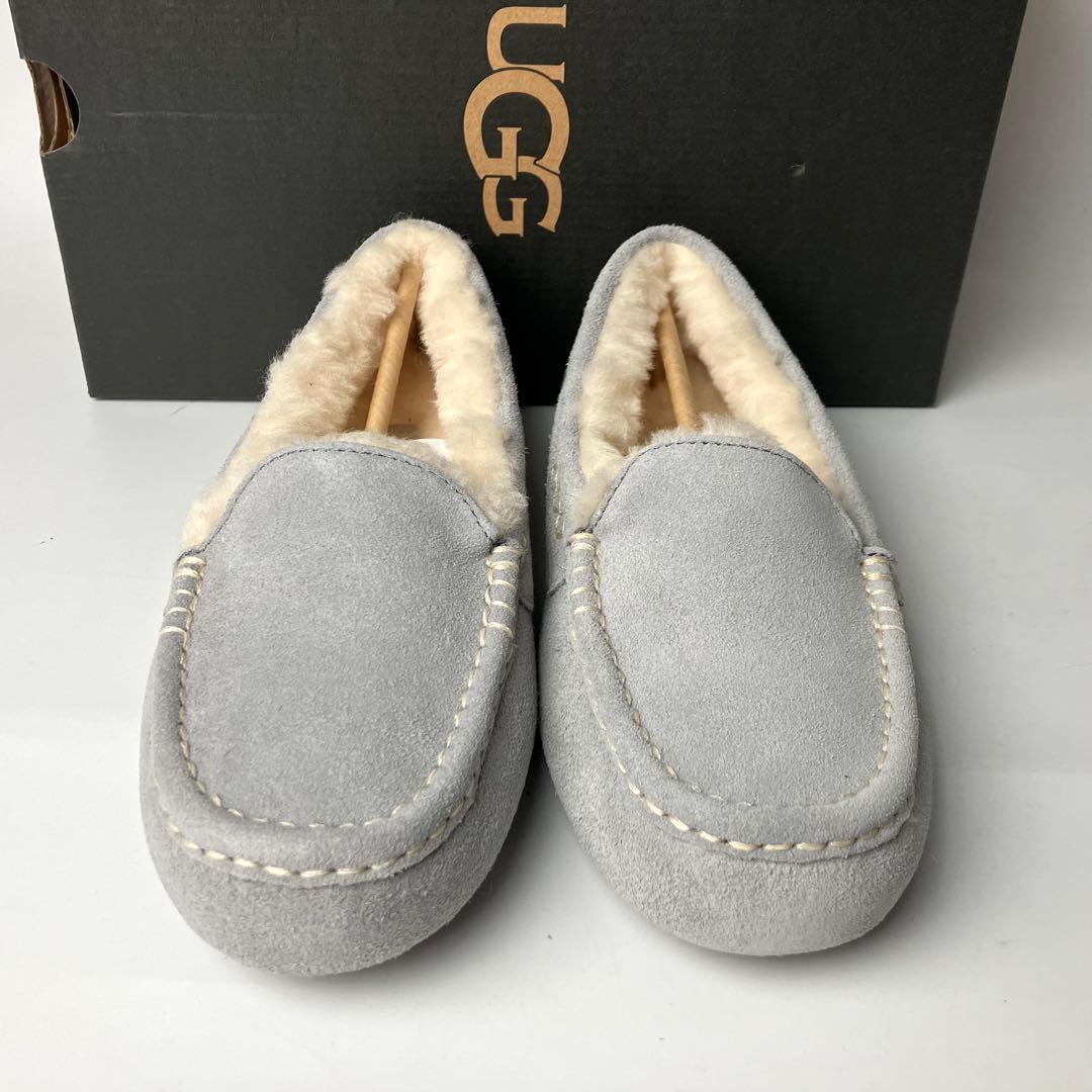 【未使用】UGG ANSLEY アンスレー　モカシン　フラットシューズ　25