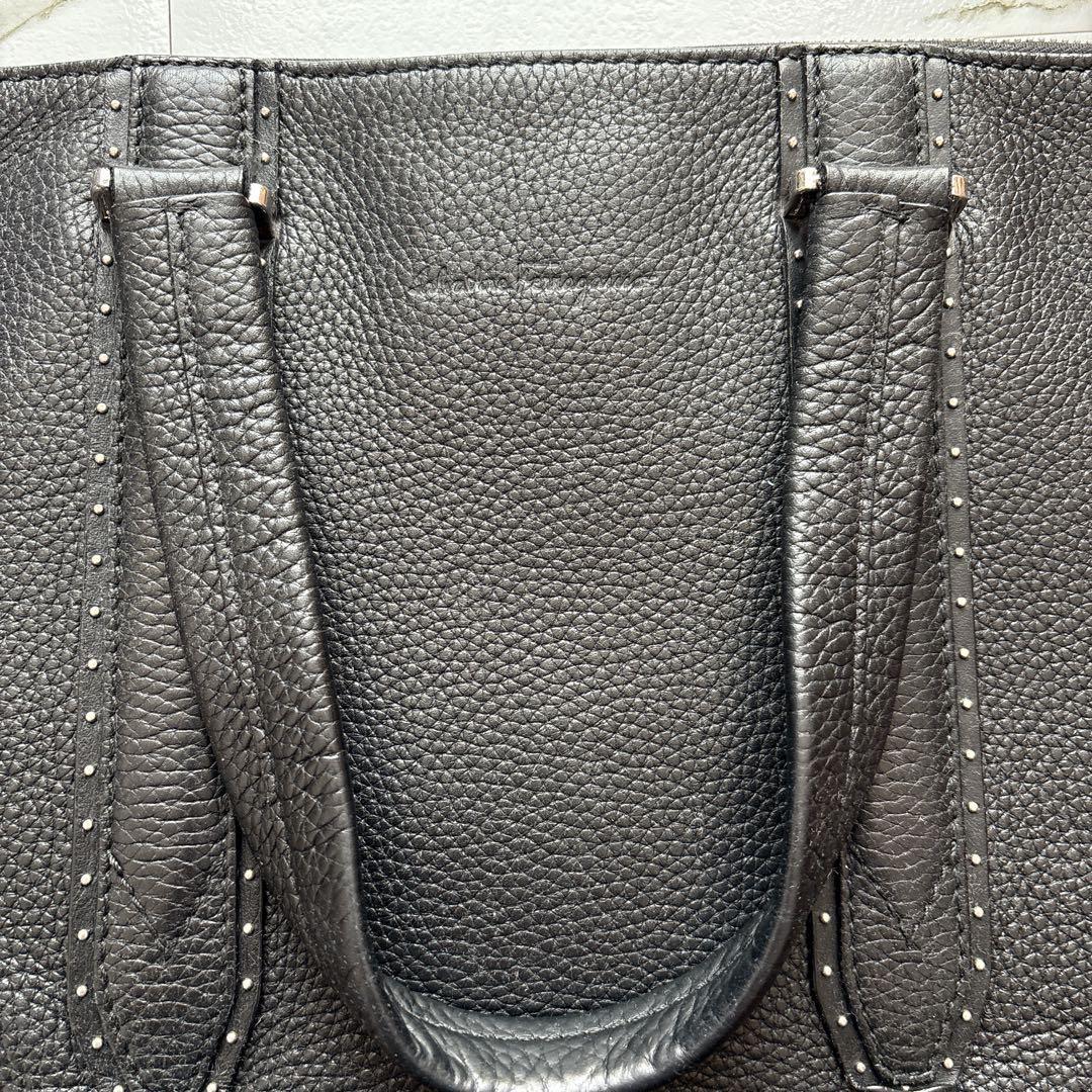 【Salvatore Ferragamo】 ショルダー付 本革ブリーフケース