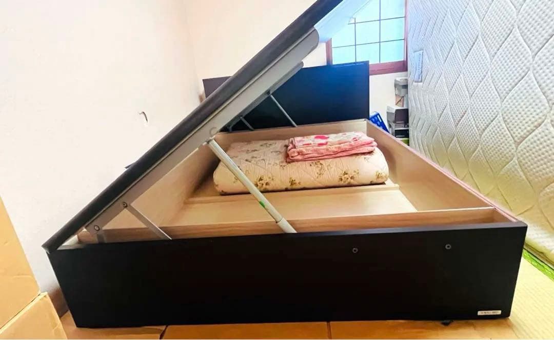 【送料込み】TOKYO BED 高品質 ダブルベッドフレーム 跳ね上げ式収納