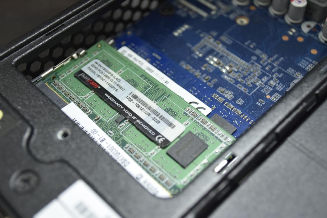 Intel Celeron 3855U デスクトップPC 8GB RAM