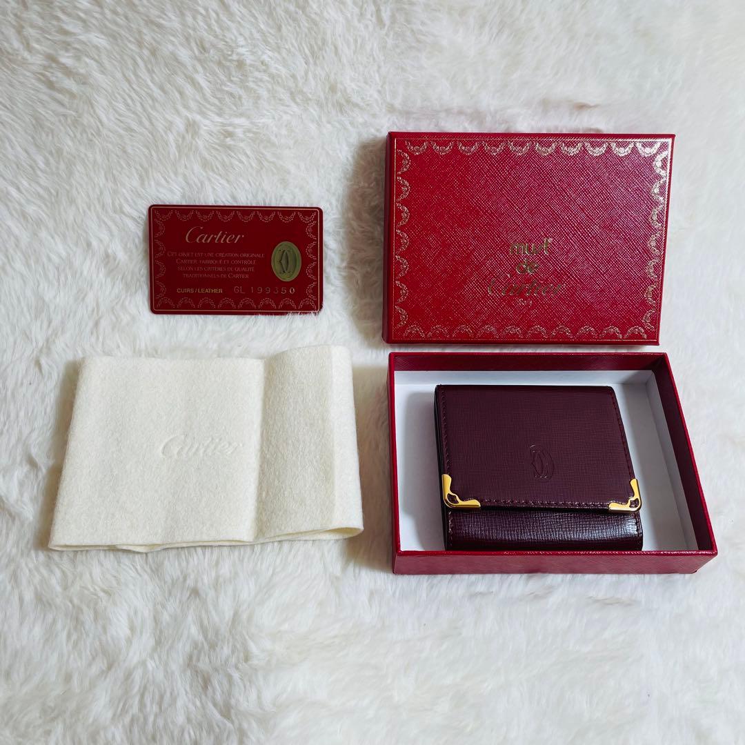 新品未使用・箱付き　カルティエ　ケース　マストライン　カーフレザー