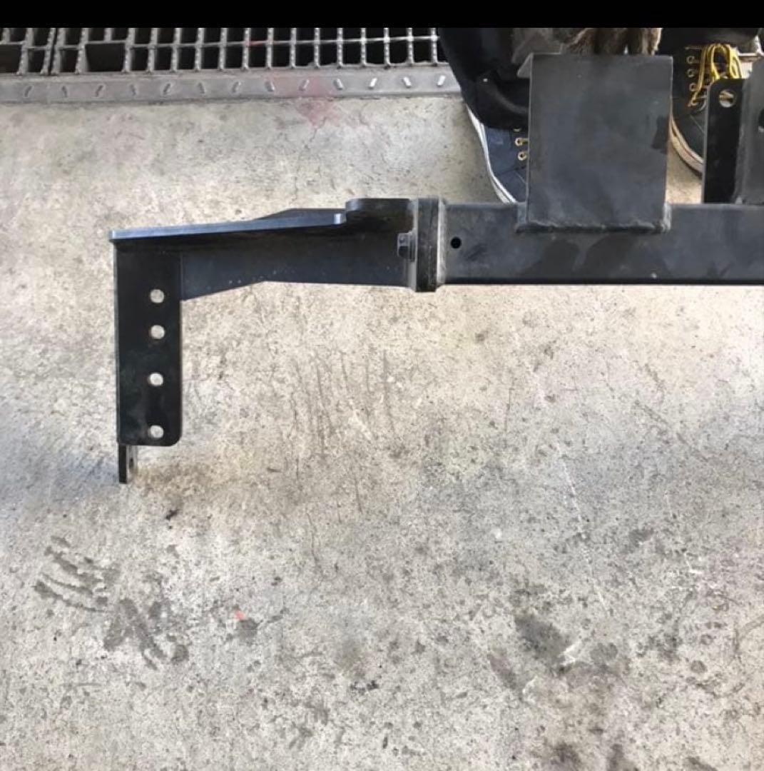 SUNTREX T31エクストレイル　ヒッチメンバー