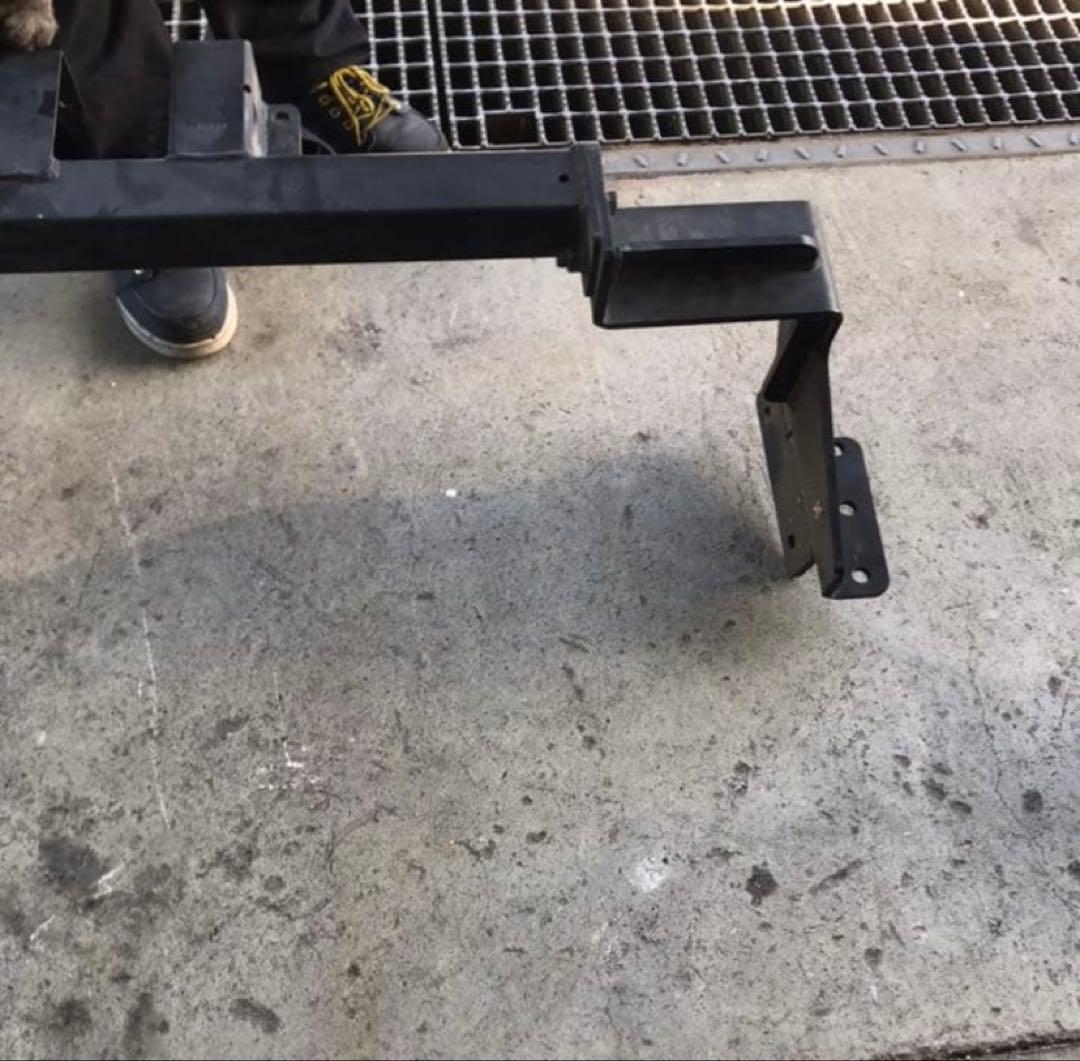 SUNTREX T31エクストレイル　ヒッチメンバー