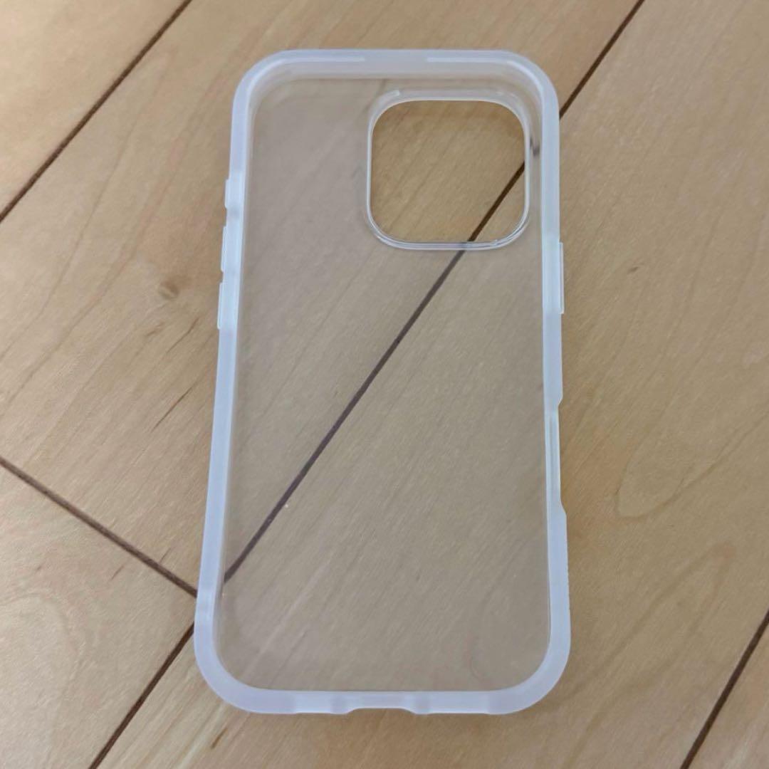 iPhone16Pro イーフィット スマホケース ほぼ未使用