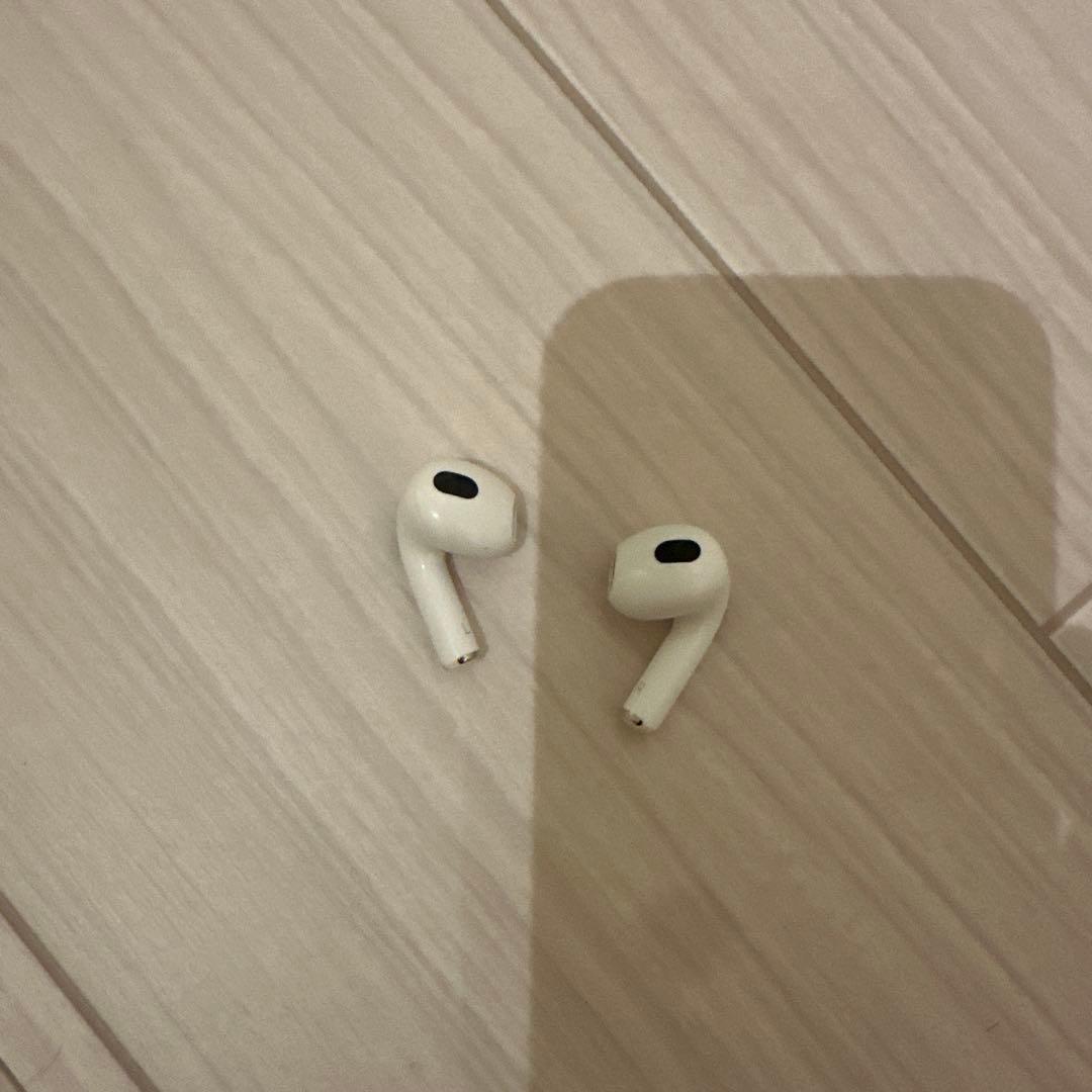 AirPods 第三世代　本体のみ 正規品