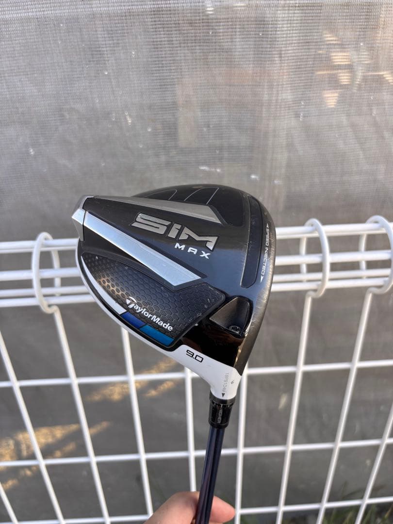 TaylorMade SIM MAX ドライバー